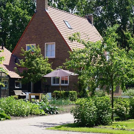 Het Leeuwterveld Bed & Breakfast Sint Jansklooster Exterior photo