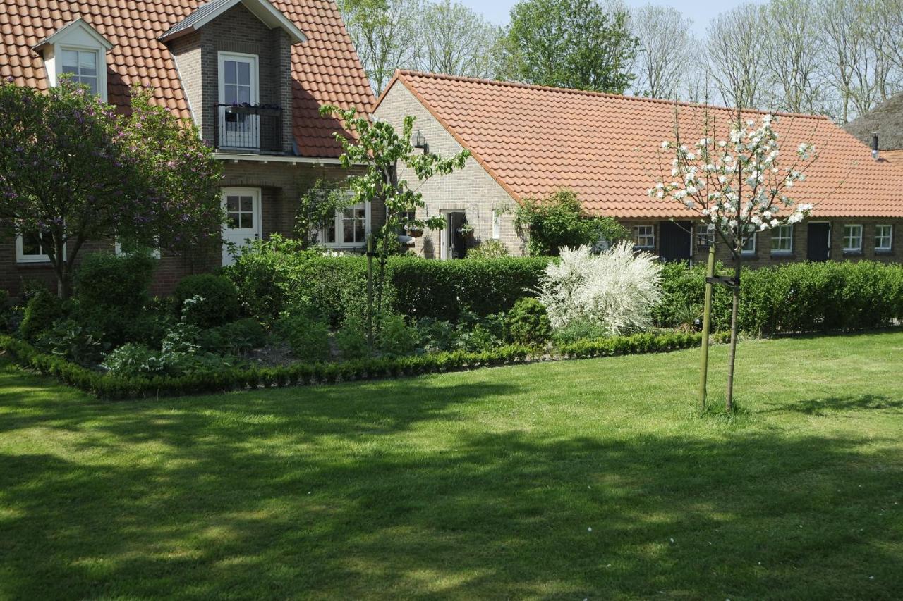 Het Leeuwterveld Bed & Breakfast Sint Jansklooster Exterior photo